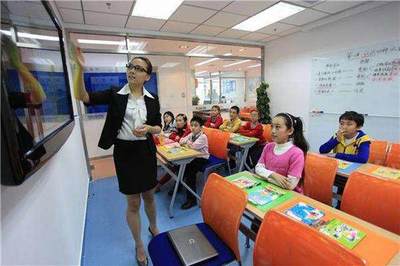 2018年十大最賺錢行業及教育文化用品研發銷售前景