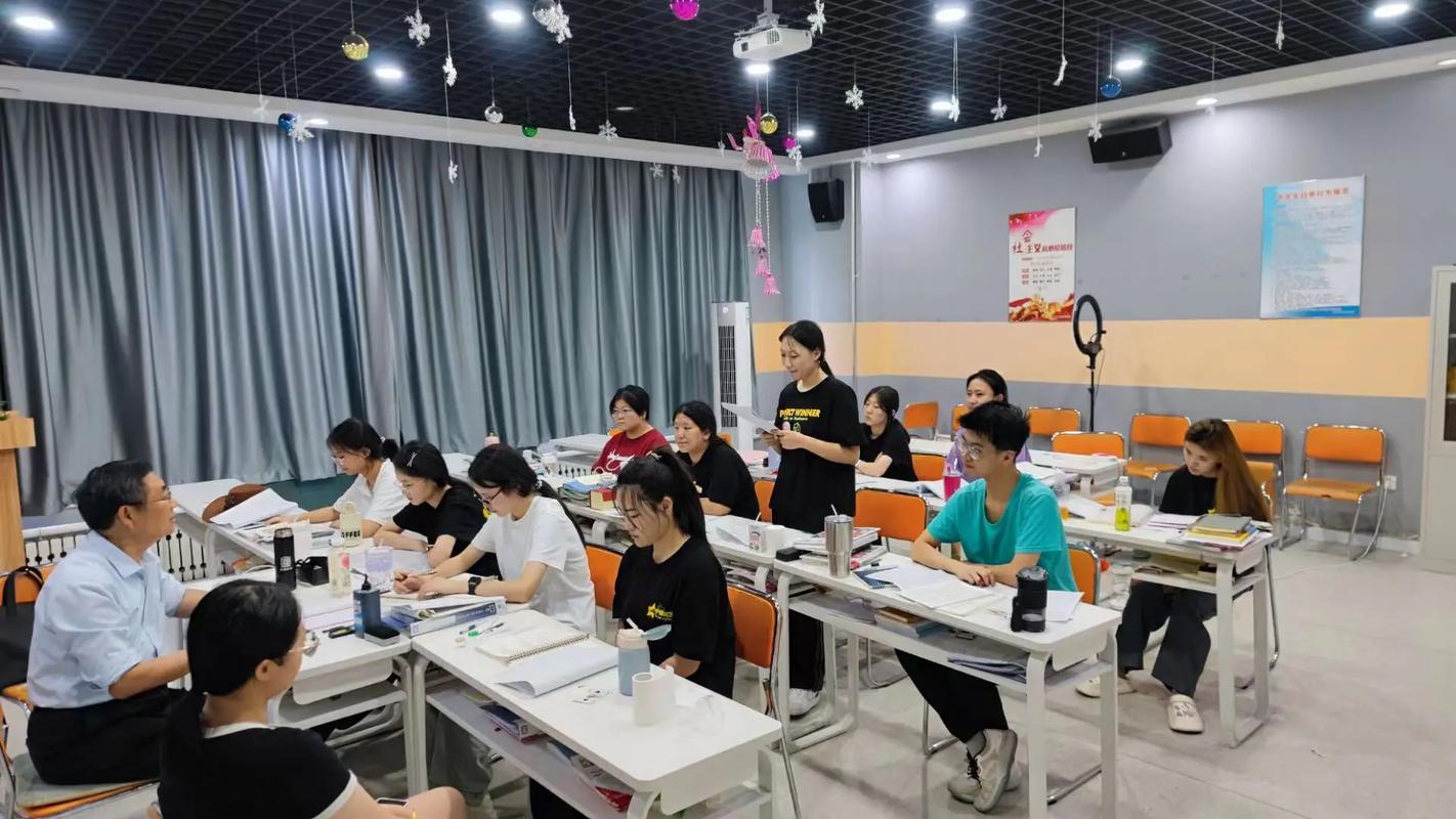太原高考復(fù)讀與藝考文化課集訓(xùn)優(yōu)選 啟宸教育的專業(yè)教學(xué)與服務(wù)